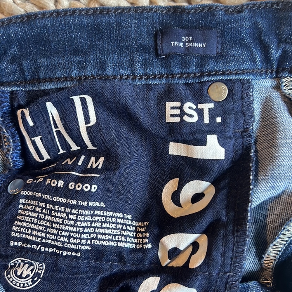 Jeans - Picture 7 of 7